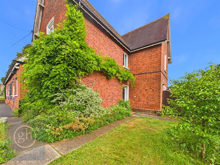 3 Bedroom Property To Rent In Rickmansworth Road, Northwood, HA6