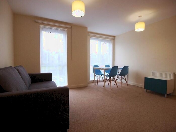 1 Bedroom Flat To Rent In Seven Sisters Road, Finsbury Park, N4