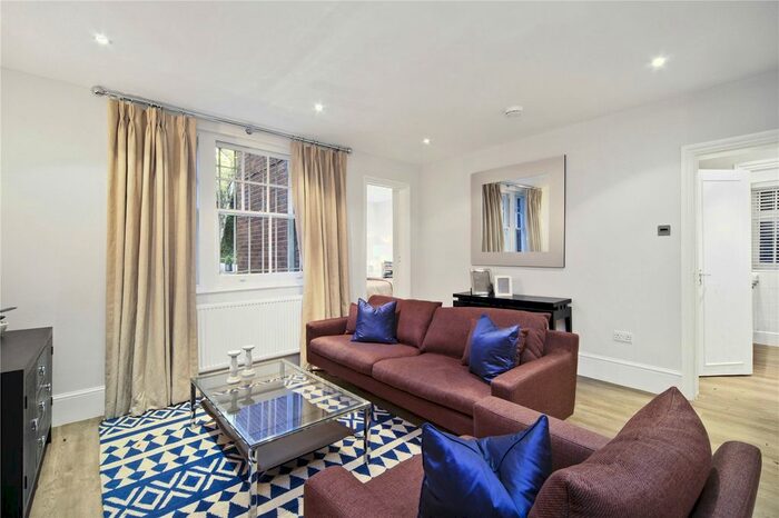 2 Bedroom Flat To Rent In Netherhall Gardens, Hampstead, NW3