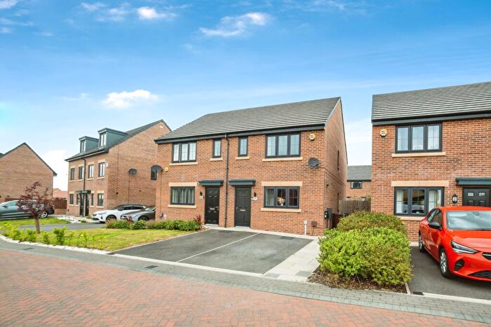 3 Bedroom Semi-Detached House For Sale In Violet Close, Rotherham, South Yorkshire, S63
