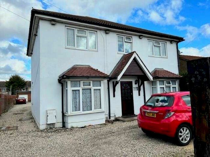 1 Bedroom House Of Multiple Occupation To Rent In Heathrow House, SL3