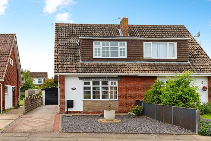 3 Bedroom Property For Sale In Ashby Road, Cleethorpes, DN35