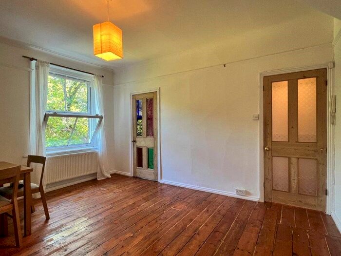 1 Bedroom Flat To Rent In Gunnersbury Avenue, London, W5