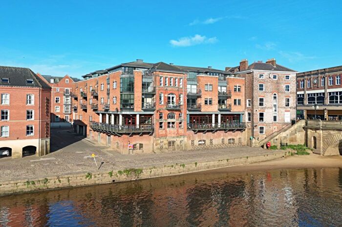 2 Bedroom Flat For Sale In Merchant Exchange, Bridge Street, York, YO1