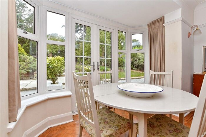 4 Bedroom Detached House For Sale In Pampisford Road, Purley, Surrey, CR8