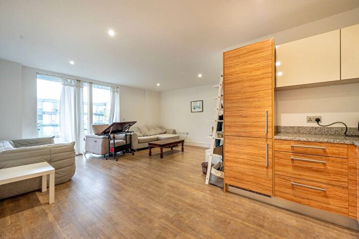 2 Bedroom Flat For Sale In Altius Court, Highams Park, London, E4