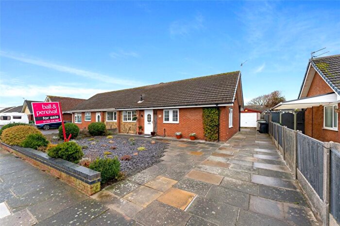 2 Bedroom Bungalow For Sale In Garstang Road, Southport, Merseyside, PR9