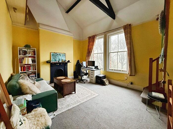 1 Bedroom Flat For Sale In Belmont Road, Exeter, EX1