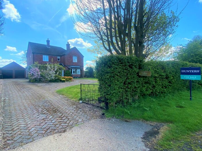 3 Bedroom Detached House For Sale In Kelstern, Louth, LN11
