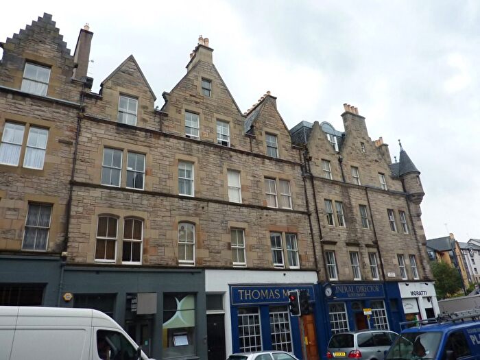 2 Bedroom Flat To Rent In St Marys Street, Old Town, Edinburgh, EH1