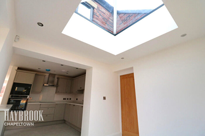 4 Bedroom Detached House For Sale In Grantley Mews, Chapeltown, S35