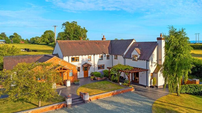 5 Bedroom Property For Sale In Little Inkberrow, Worcester, Worcestershire, WR7