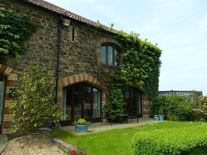 2 Bedroom Apartment To Rent In Bridestowe, EX20