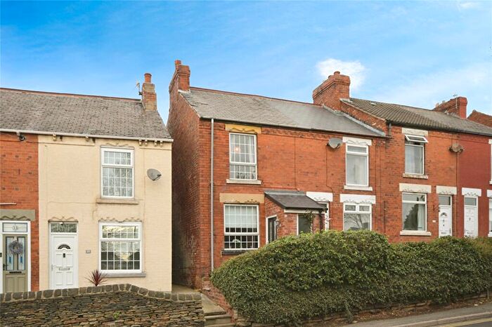 2 Bedroom End Of Terrace House For Sale In Handley Road, New Whittington, Chesterfield, Derbyshire, S43