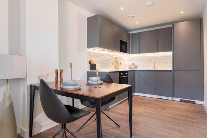 1 Bedroom Apartment To Rent In Weldale Street, Reading, RG1