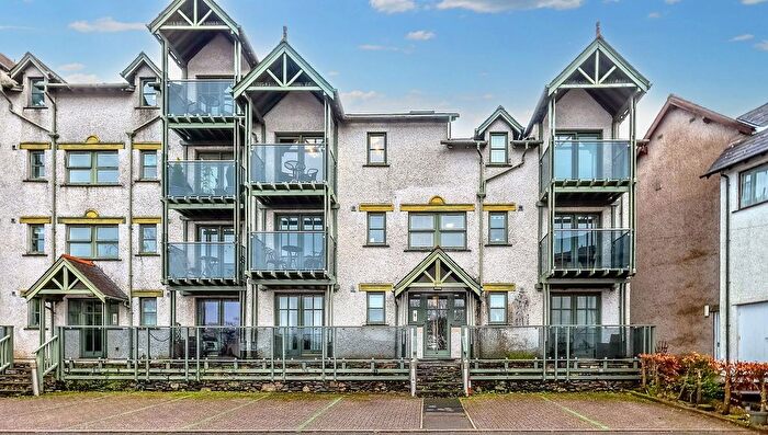 2 Bedroom Flat For Sale In Flat College Gate, Windermere, LA23