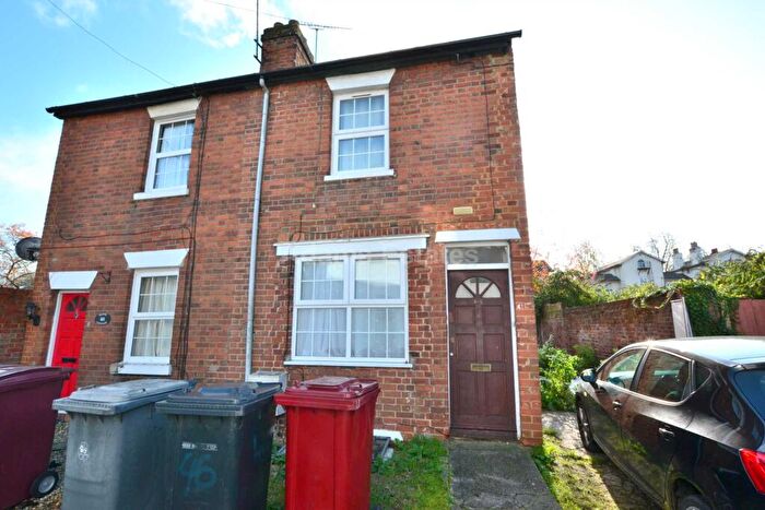 4 Bedroom Semi-Detached House To Rent In Eldon Terrace, Reading, RG1