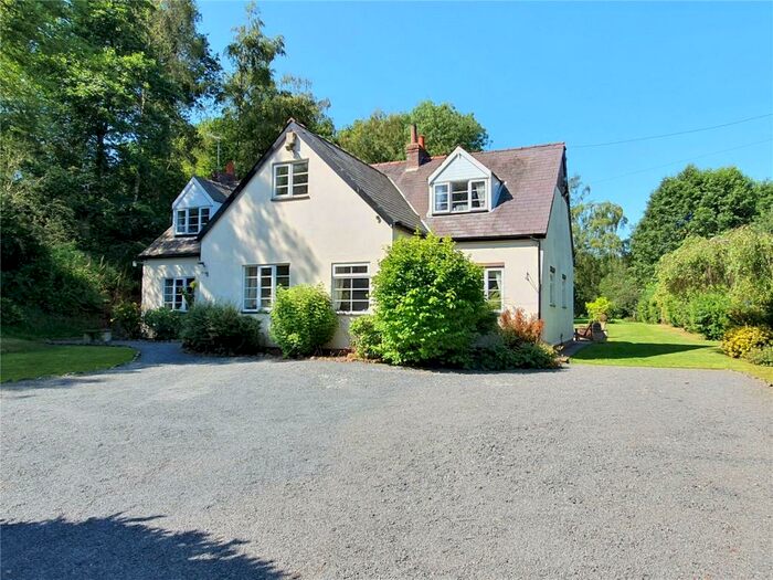 4 Bedroom Equestrian Facility For Sale In Sheepwash Lane, Wolverley, Kidderminster, DY11
