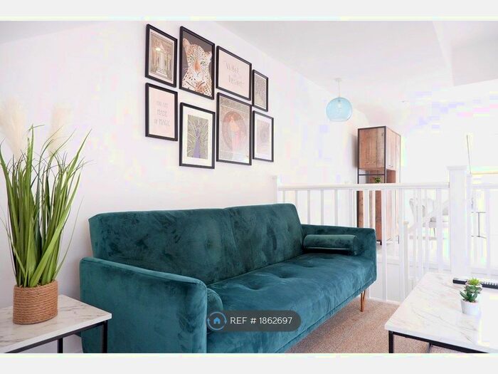 4 Bedroom Semi-Detached House To Rent In Blinco Grove, Cambridge, CB1