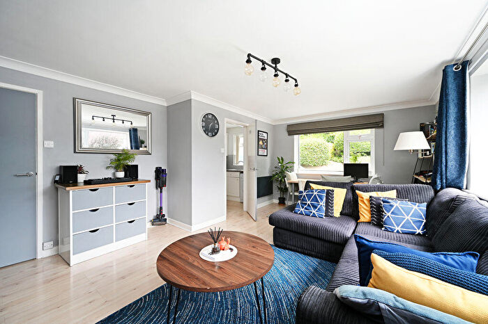 1 Bedroom Apartment For Sale In St Andrews Close, Nether Edge, Sheffield, S11