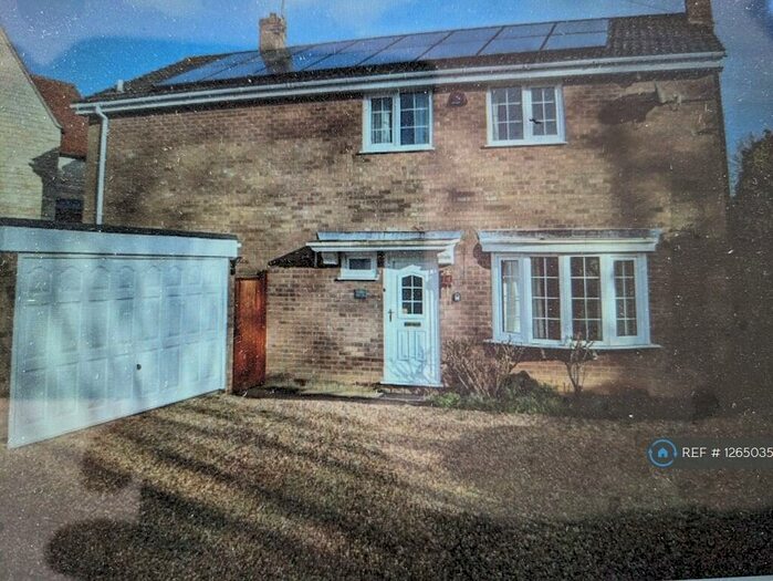 4 Bedroom Detached House To Rent In High Street, Morcott, Oakham, LE15
