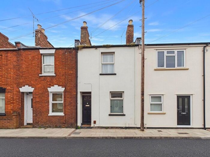 3 Bedroom Terraced House For Sale In Townsend Street, Cheltenham, GL51