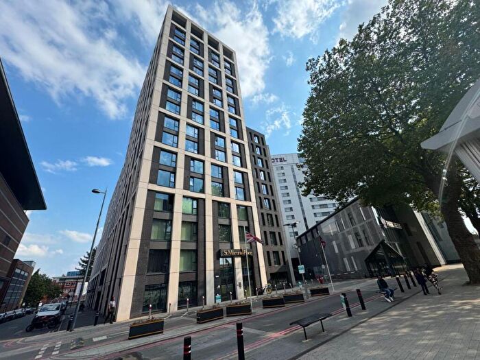 2 Bedroom Flat For Sale In Apartment St. Martins Place, Broad Street, Birmingham, West Midlands, B15