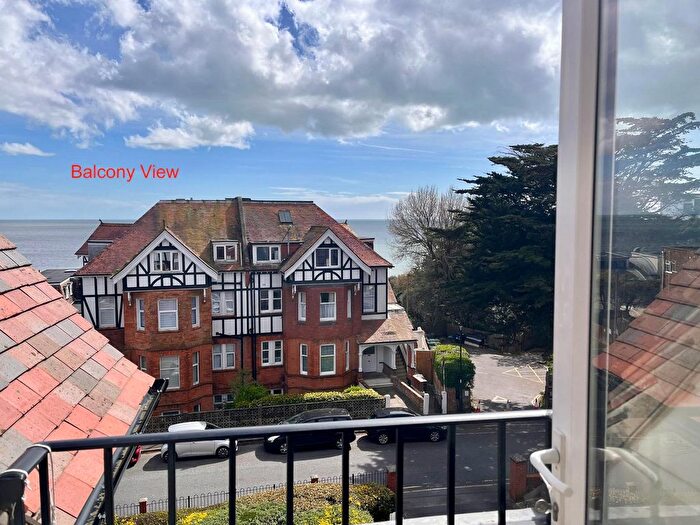3 Bedroom Flat For Sale In Boscombe Spa Road, Bournemouth, BH5