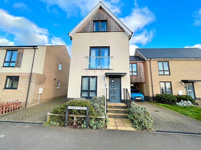 4 Bedroom Semi Detached House For Sale In Chase Street, Wisbech, PE13