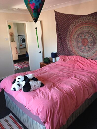 1 Bedroom Flat To Rent In Ash Road, Bristol, BS7