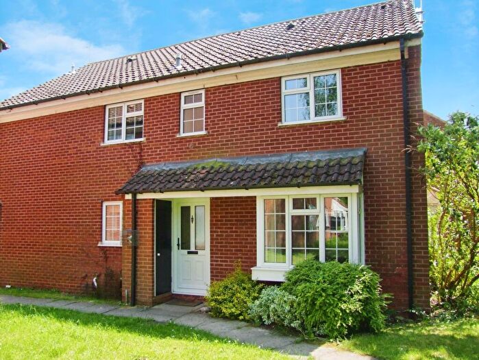 2 Bedroom Terraced House To Rent In Bedfordshire Way, Woosehill, Wokingham, RG41