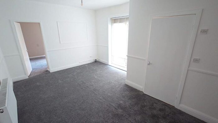 1 Bedroom Flat To Rent In Rocky Lane, Anfield, Liverpool, L6