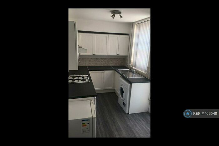 4 Bedroom Terraced House To Rent In Boundary Road, Leicester, LE2