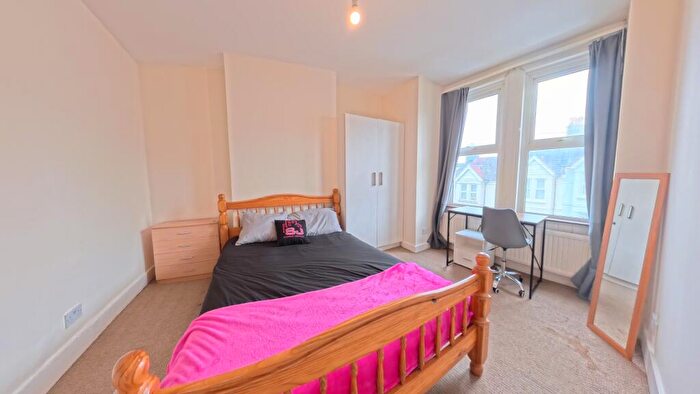 4 Bedroom Terraced House To Rent In Whippingham Road, BN2