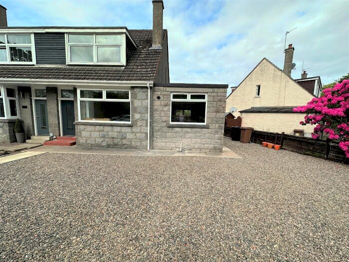 3 Bedroom Semi-Detached House To Rent In Craigiebuckler Avenue, West End, Aberdeen, AB15