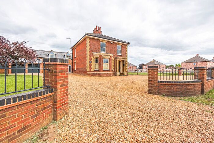 5 Bedroom Detached House For Sale In Chapel Road, Terrington St. Clement, King's Lynn, PE34