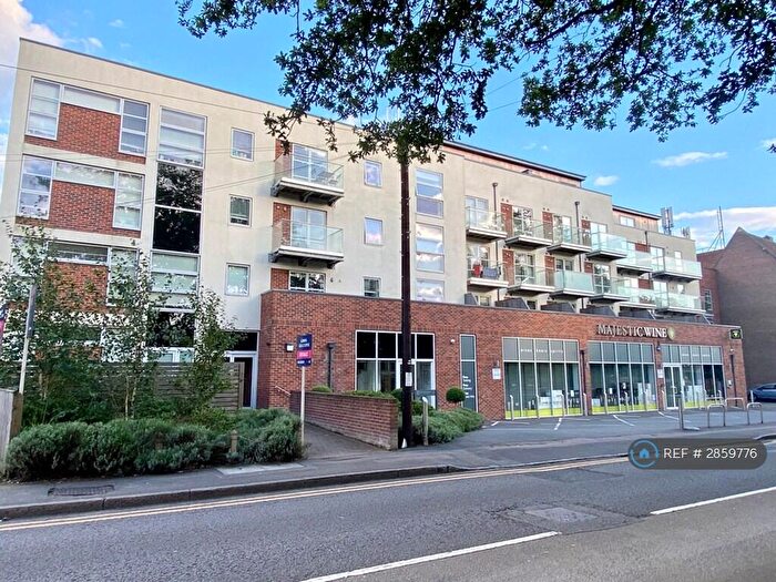 2 Bedroom Penthouse To Rent In Chesham Road, Amersham, HP6