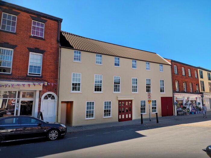 2 Bedroom Apartment To Rent In Chapelgate, Retford, DN22