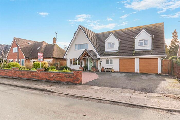 4 Bedroom Detached House For Sale In Chatsworth Close, Mansfield, NG18