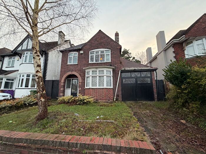 3 Bedroom Detached House To Rent In Ribbesford Avenue, Oxley, Wolverhampton, WV10