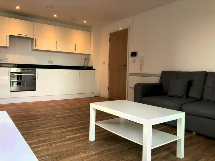 2 Bedroom Flat To Rent In Aire, Cross Green Lane, LS9