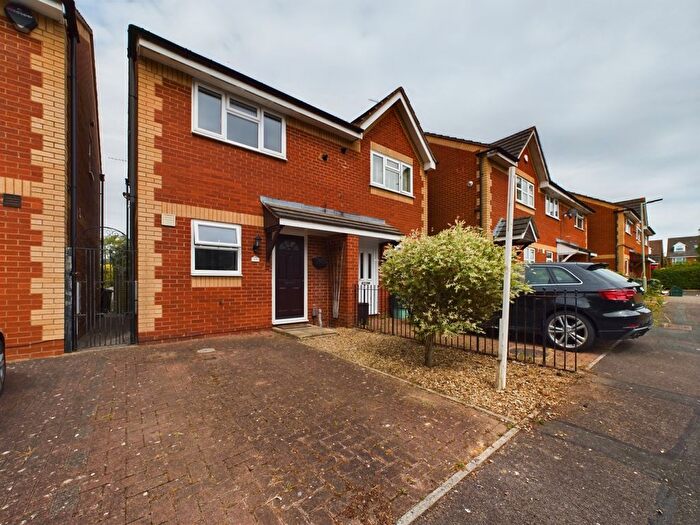 2 Bedroom End Of Terrace House To Rent In Michaelmas Court, Gloucester, GL1