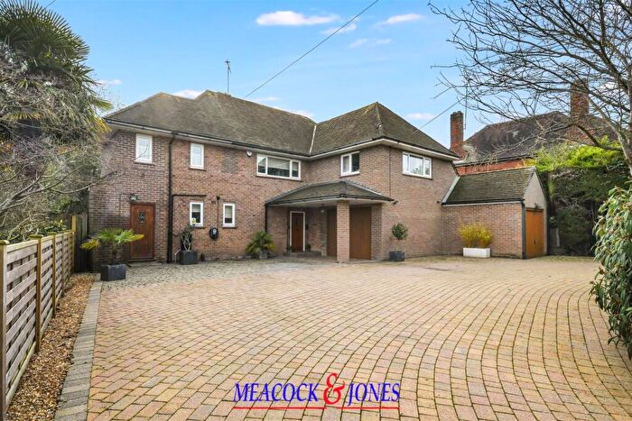 4 Bedroom Detached House For Sale In Middleton Road, Old Shenfield, Brentwood, CM15