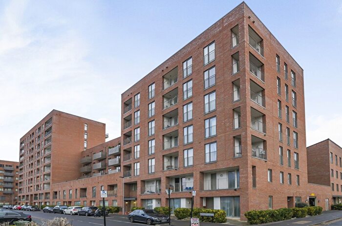 1 Bedroom Flat For Sale In Katie Court, Edwin Street, London, E16