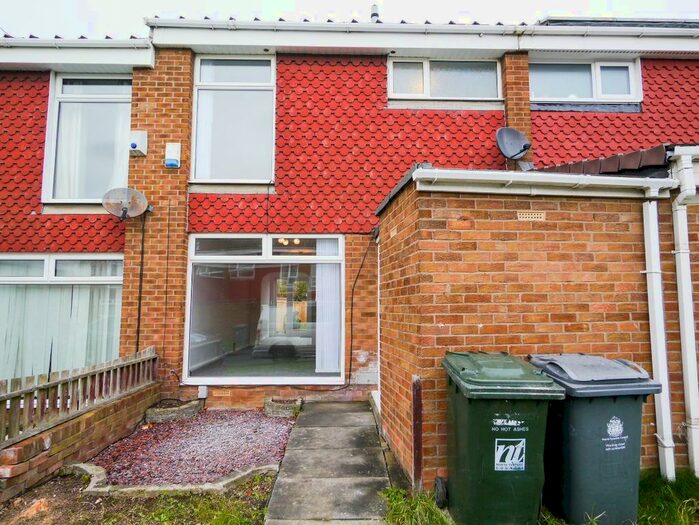 3 Bedroom Terraced House To Rent In Bellshill Close, Wallsend NE28
