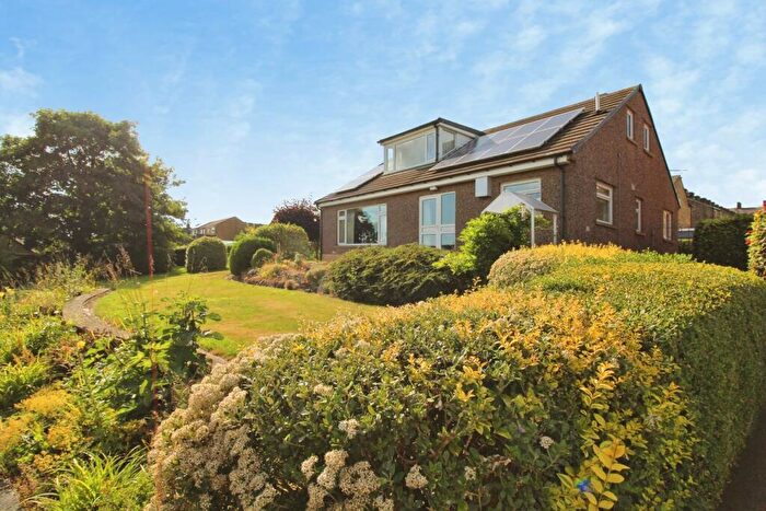 4 Bedroom Detached House For Sale In Boulsworth Grove, Colne, Lancashire, BB8