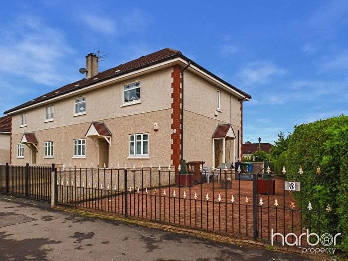 2 Bedroom Flat For Sale In Threestonehill Avenue, Springboig, Glasgow, G32