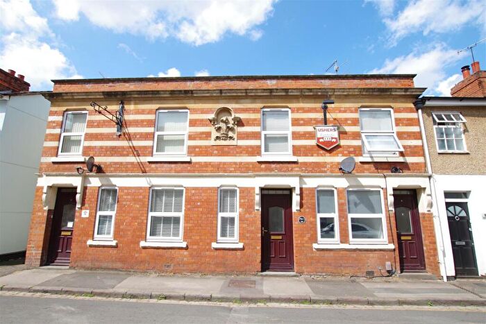 1 Bedroom Maisonette For Sale In Union Street, Old Town, Swindon, SN1