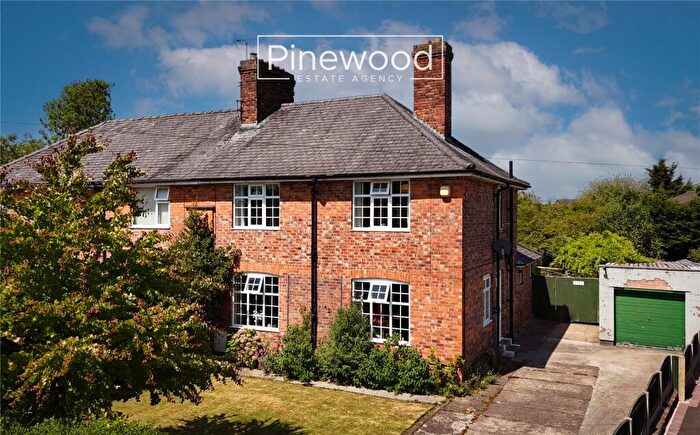 3 Bedroom Semi-Detached House For Sale In Hawarden Way, Mancot, Deeside, CH5