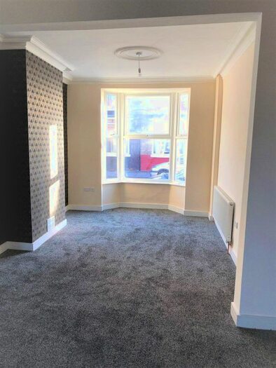 3 Bedroom Terraced House To Rent In Jarratt Street, Hyde Park, DN1